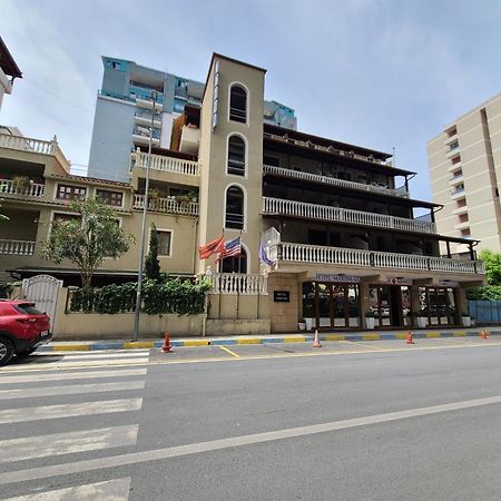 Hotel Martini Avlonya Dış mekan fotoğraf