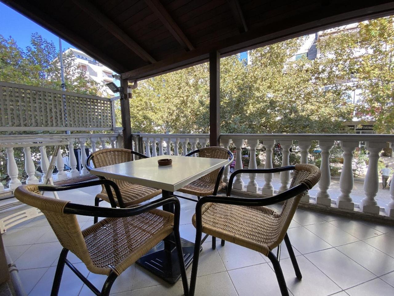 Hotel Martini Avlonya Dış mekan fotoğraf