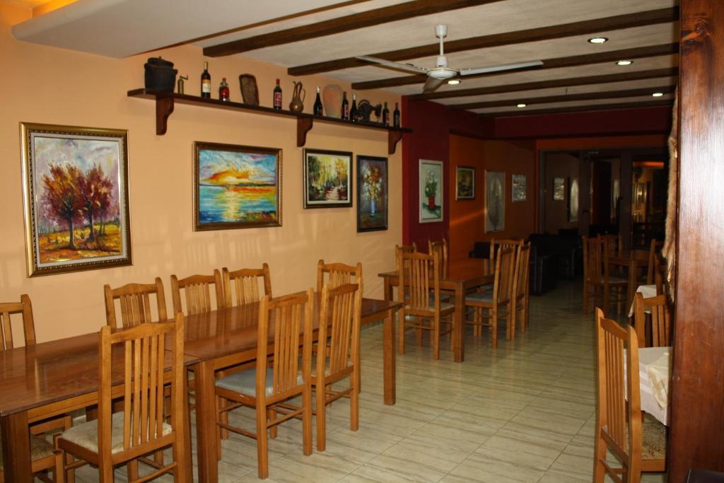 Hotel Martini Avlonya Dış mekan fotoğraf